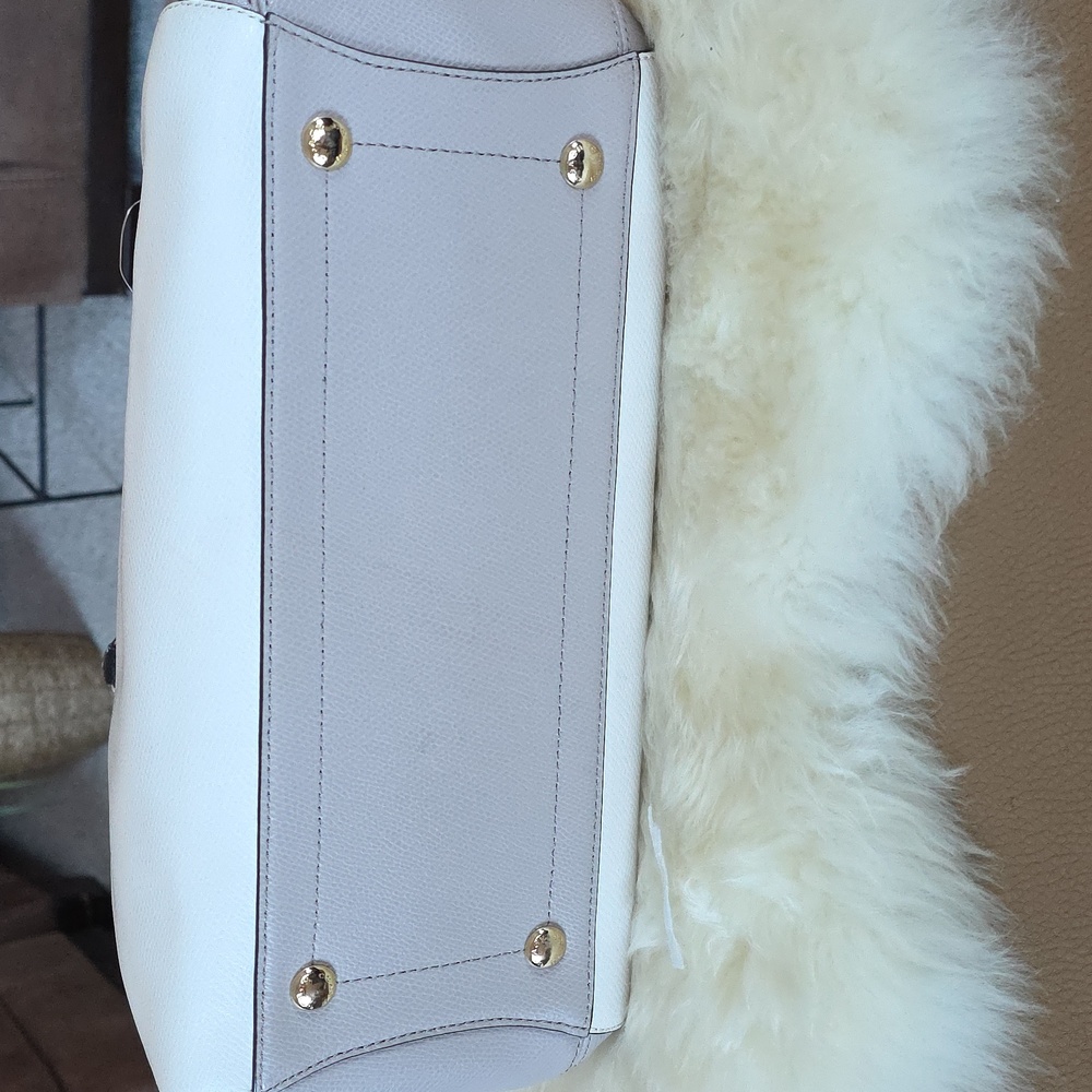 Beautiful NWT Coach Colorblock Small Margot Leather Bag ❤️🎁 - Picture 9 of 16